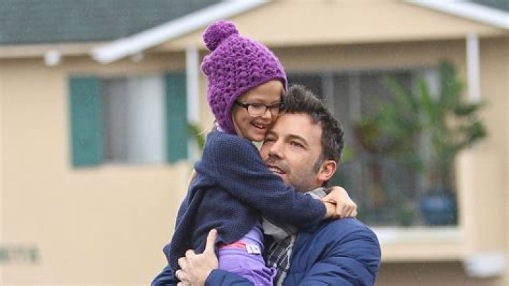 Behind The Scenes Of Violet Affleck's Close Bond With Dad Ben Affleck