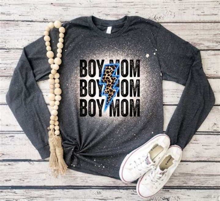BOY MOM Replique Tees