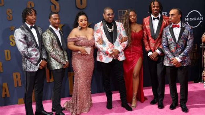 Busta Rhymes Has A 20M Net Worth, But His 6 Children Are The Core Of