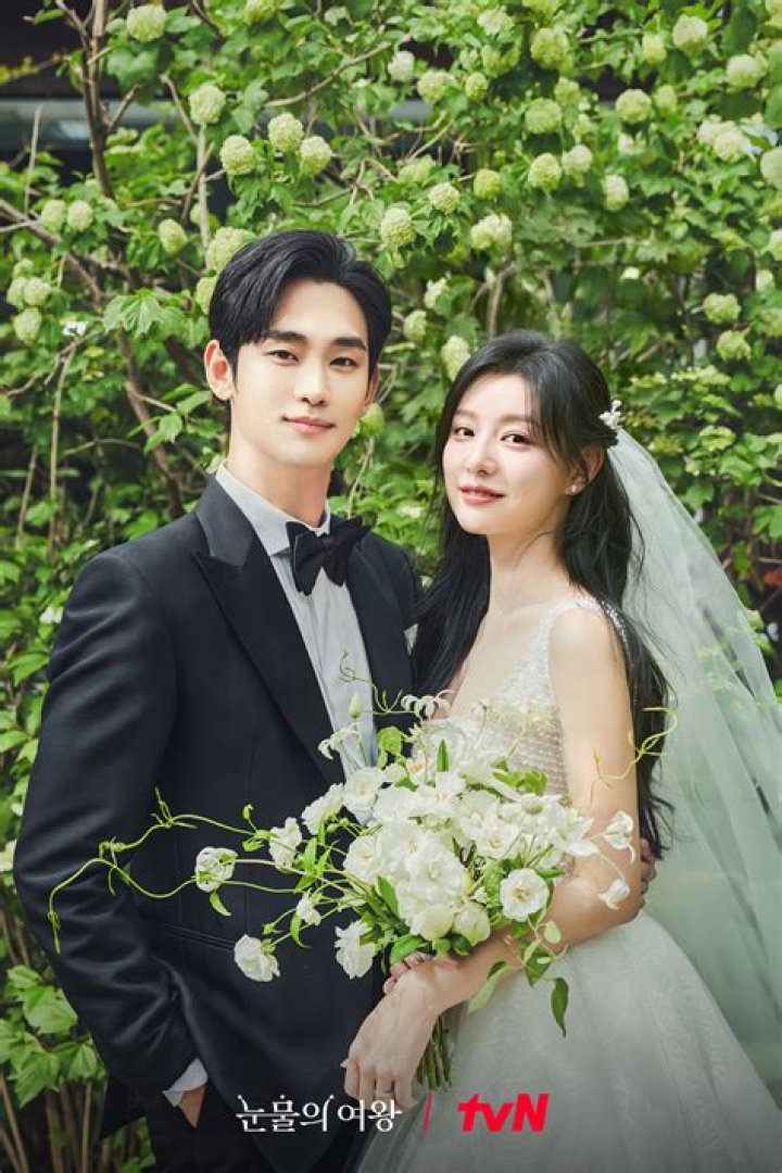Comprehensive Guide To Seo Ye Ji And Kim Soo Hyun's Captivating Partnership