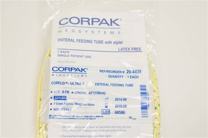 Corpak CORFLO Ultra Lite Feeding Tubes With AntiClog Feeding Port