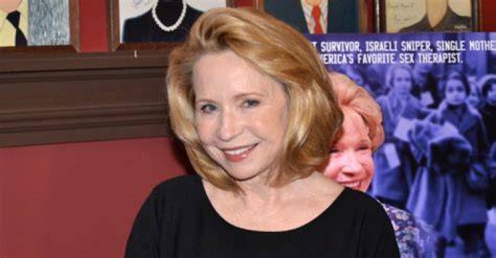 Debra Jo Rupp Wiki Bio, net worth, height, plastic surgery, husband