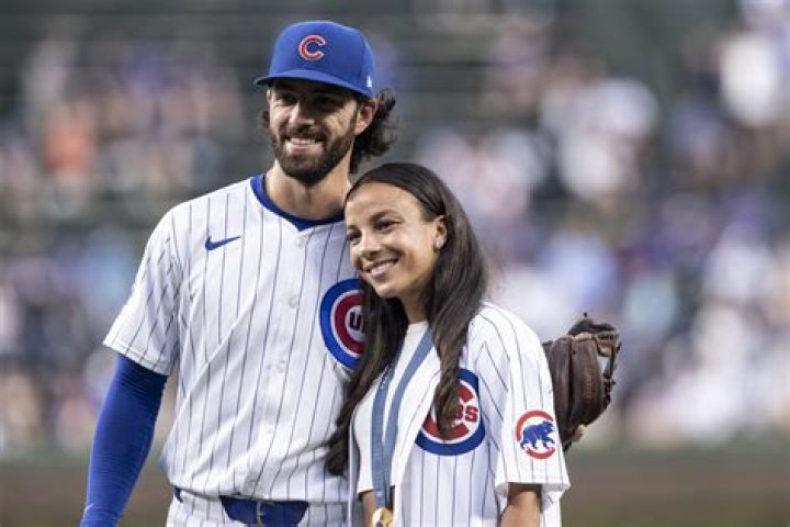Does Dansby Swanson Have A Kid?