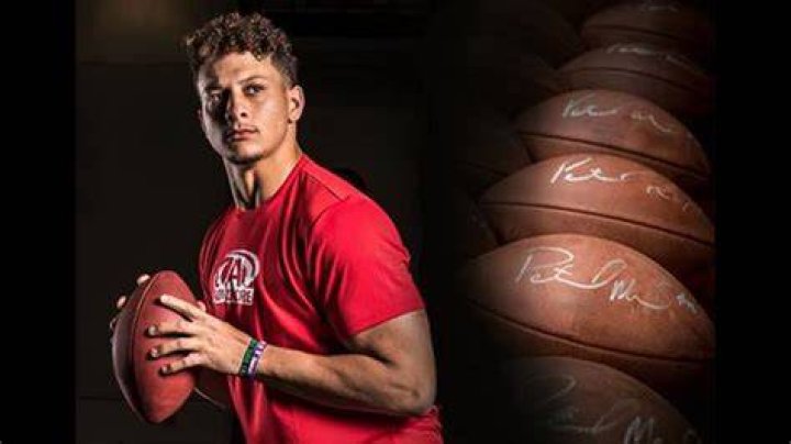 East Texas native Patrick Mahomes introduces daughter on social media