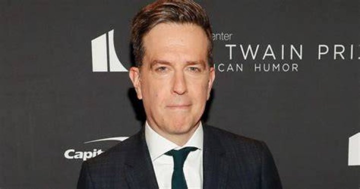 Ed Helms Net Worth + Full Wiki (2023 Updated)