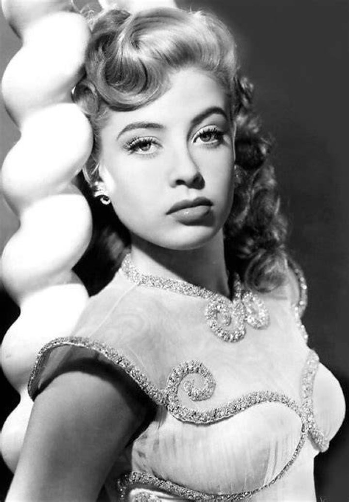 Frances Bavier Young Frances Bavier Young Frances bavier, Don