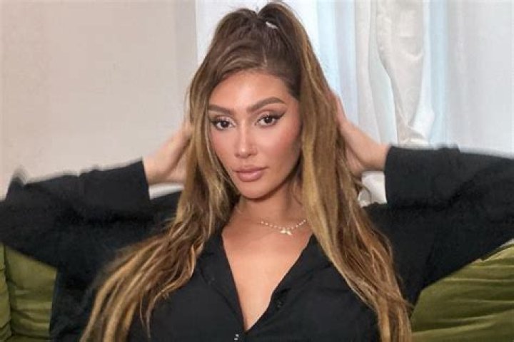 Francesca Farago Bio, Age, Height Fitness Models Biography