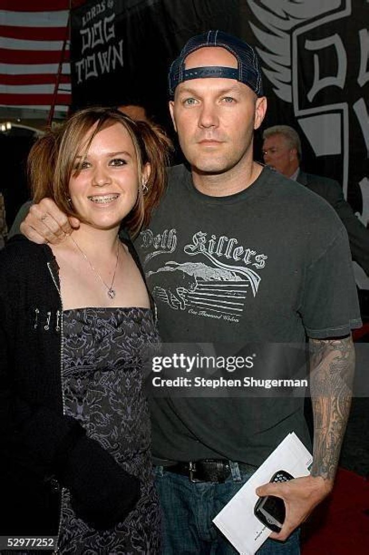 Fred Durst Adriana Durst Fred Durst And Son Dallas Pick Out A Pumpkin