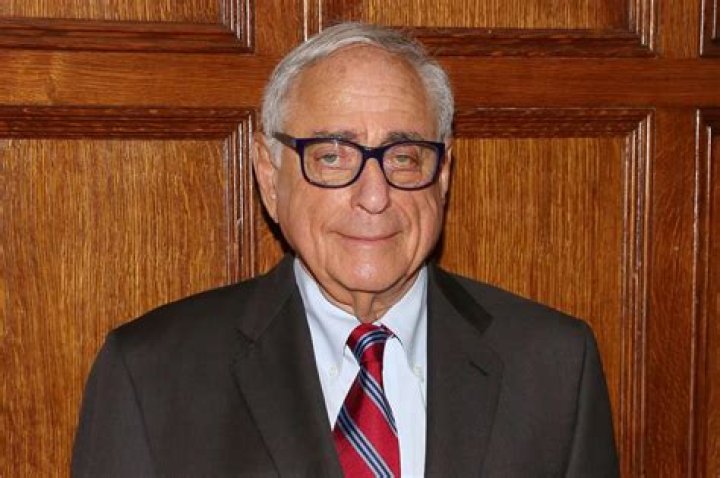 Fred Silverman, '70s Exec Responsible For 'All In The Family' Dies At 82