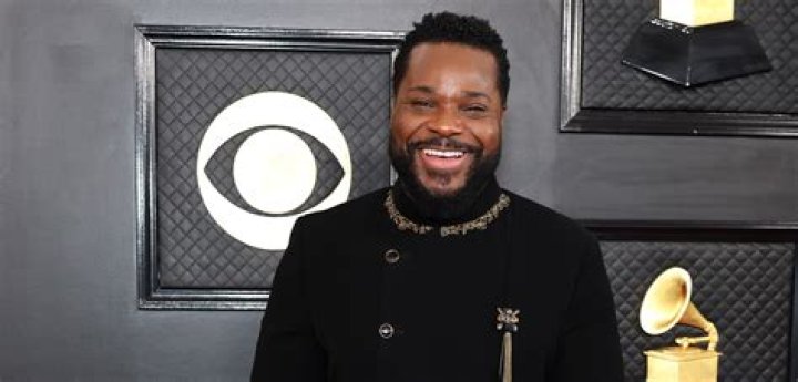 Freddie Highmore's Twin: Unraveling The Truth