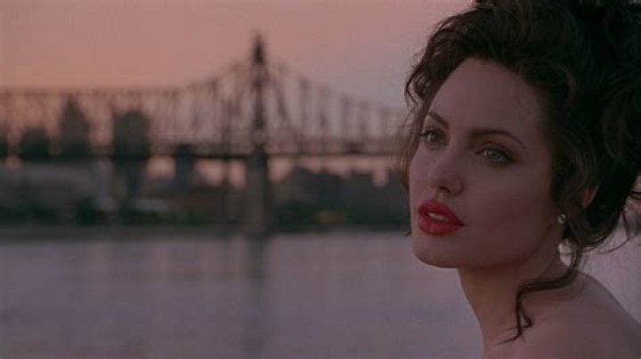 Gia Carangi: Exploring The Tragic Cause Of Her Untimely Death