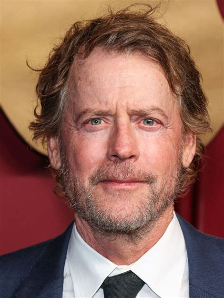 Greg Kinnear Biography, Height & Life Story Super Stars Bio