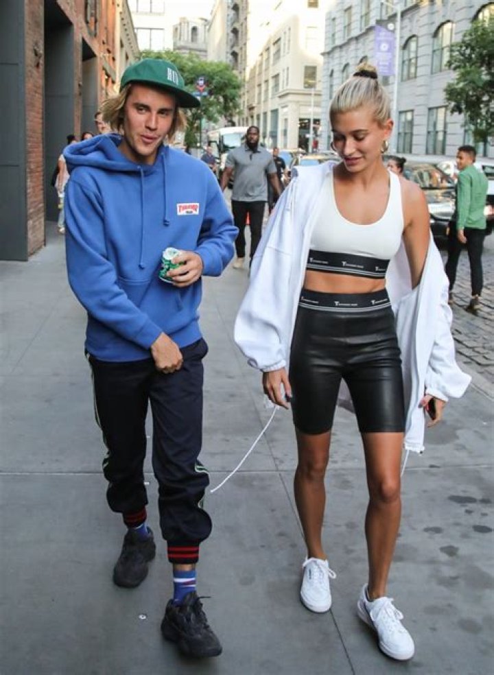 Hailey Bieber's Towering Stature: Uncovering Her Exact Height
