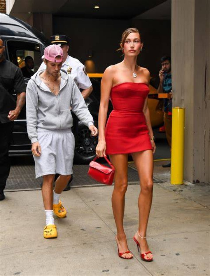 Hailey Bieber's Mom, Kennya Baldwin, Taught Her 1 Beauty Secret