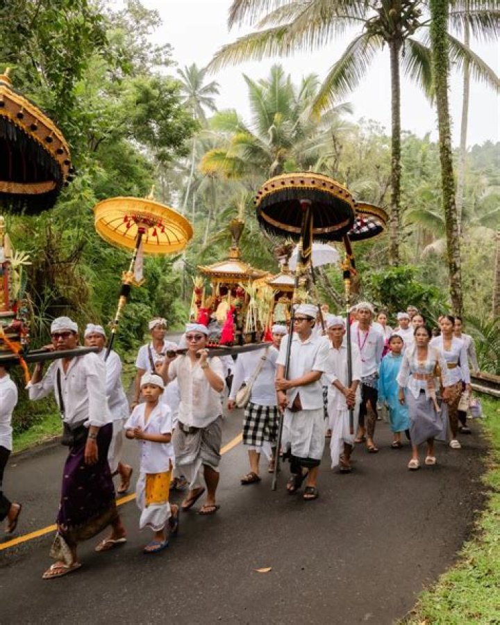 Is Dan Schneider Jewish? Unveiling The Hidden Details