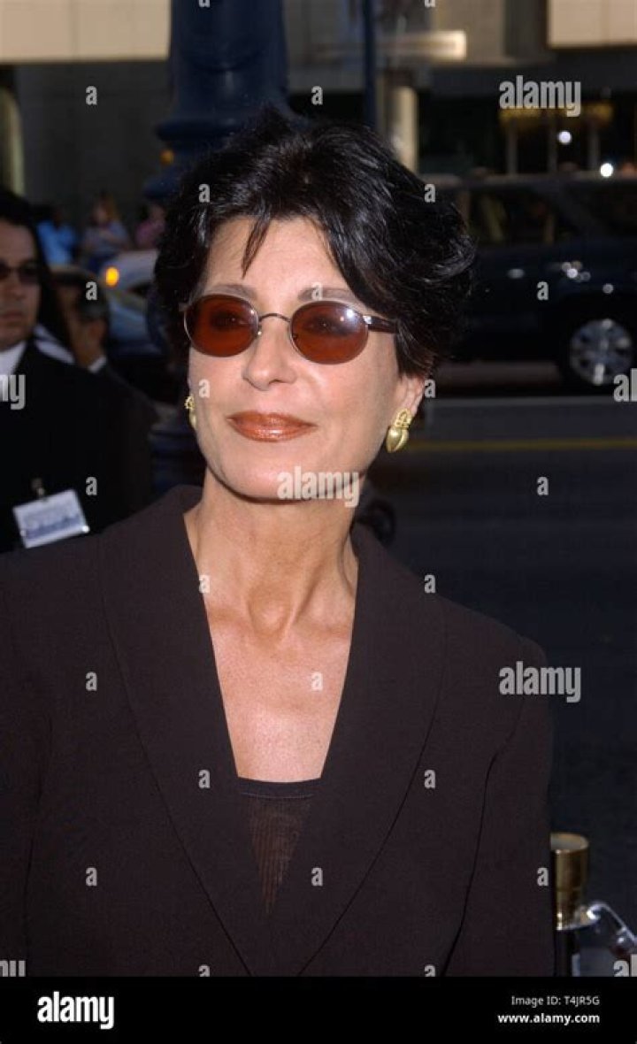 Is Donna Sinatra The Daughter Of Frank Sinatra? - Unraveling The Family Connection