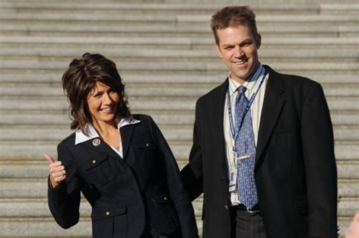 Kennedy Noem's Age: A Deeper Look Into The South Dakota Governor's Background