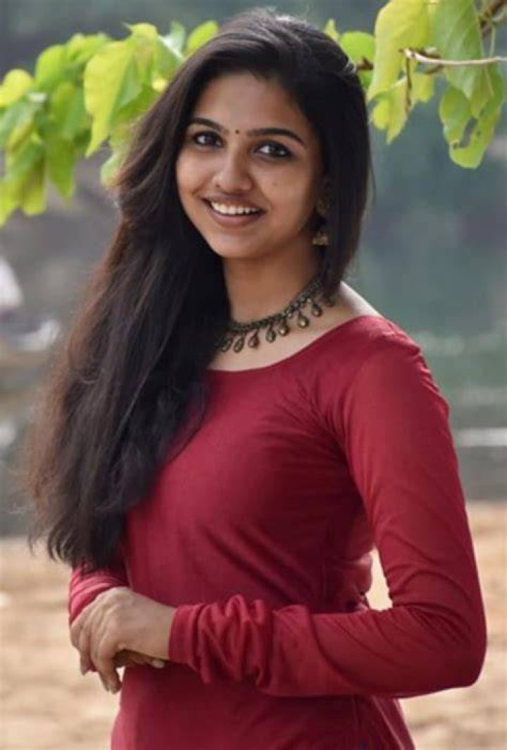 Mamitha Baiju Biography IMDb