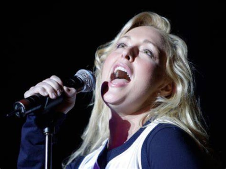 Mindy McCready says she cannot return child before courtordered