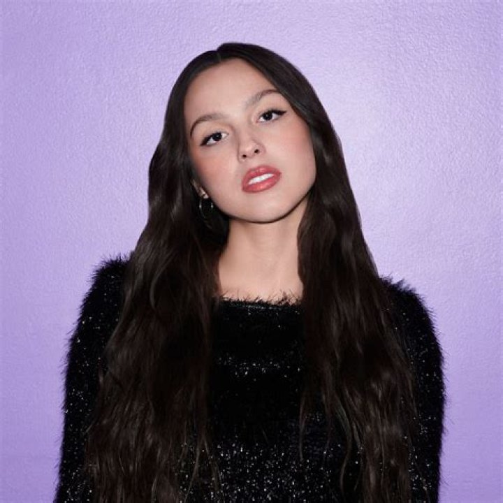 Olivia Rodrigo's Family: A Close-Knit Support System