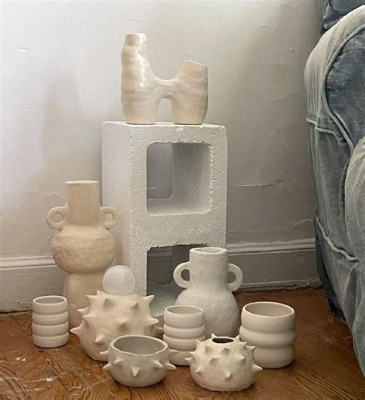 pottery gone wild with ambgianna r/TikTokFeet