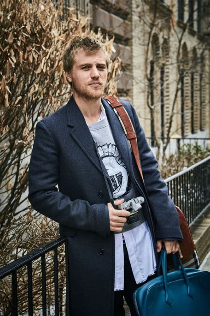 Renowned Actor Johnny Flynn: A Versatile Star On The Rise
