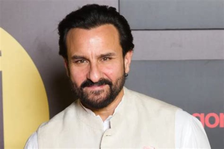 Saif Ali Khan Wiki 2021 Net Worth, Height, Weight, Relationship & Full