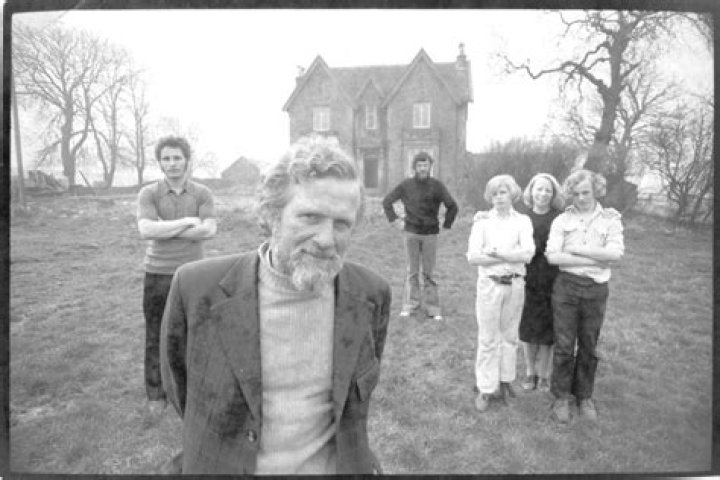 The Tragic Loss: Who Perished In The Robertson Family's Devastating Tragedy