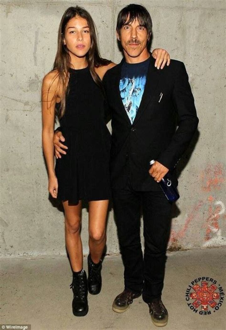 The Ultimate Guide To Anthony Kiedis' Girlfriend: Past And Present
