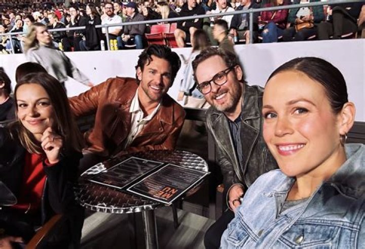 Uncover The Secrets Of Michael Rosenbaum's Family Life