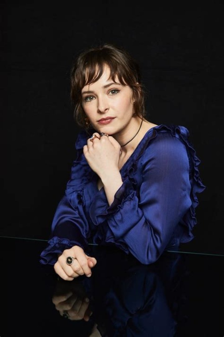 Uncovering The Secrets Of Ashleigh Cummings' Enduring Relationships