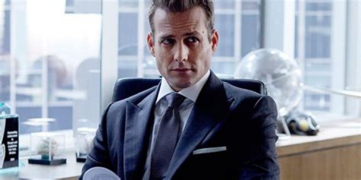 Unveiling Harvey Specter's Age In Suits: A Detailed Exploration