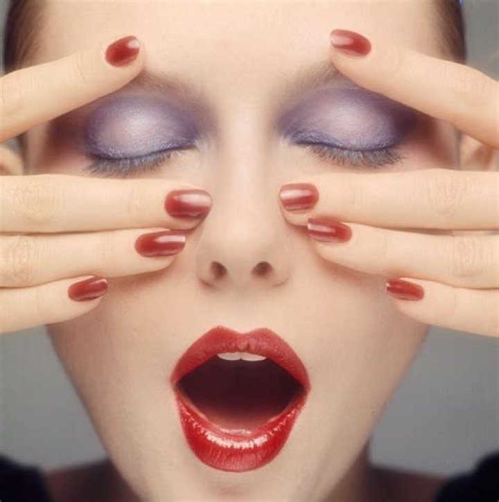 Vogue Model & Singer Bebe Buell went from Arrowsmith to Aerosmith to