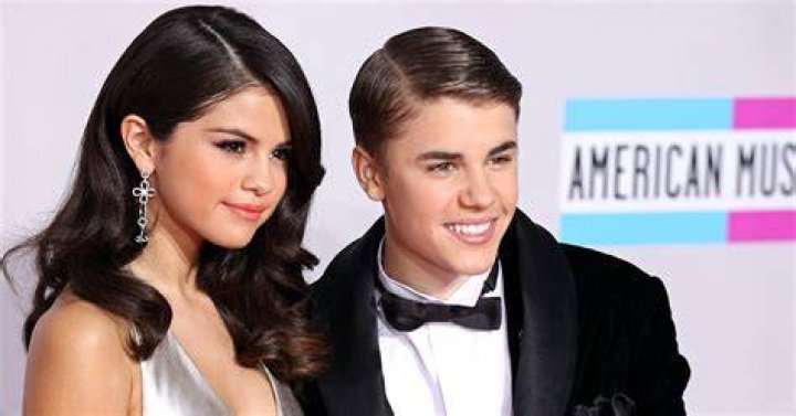 Why did Selena Gomez and Justin Bieber break up?